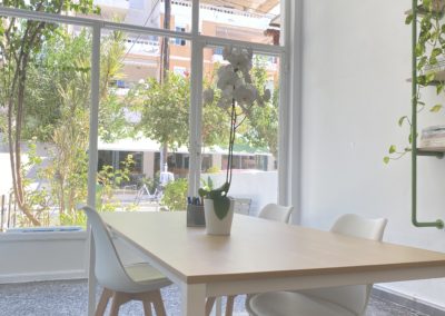 eleni kaparaki office